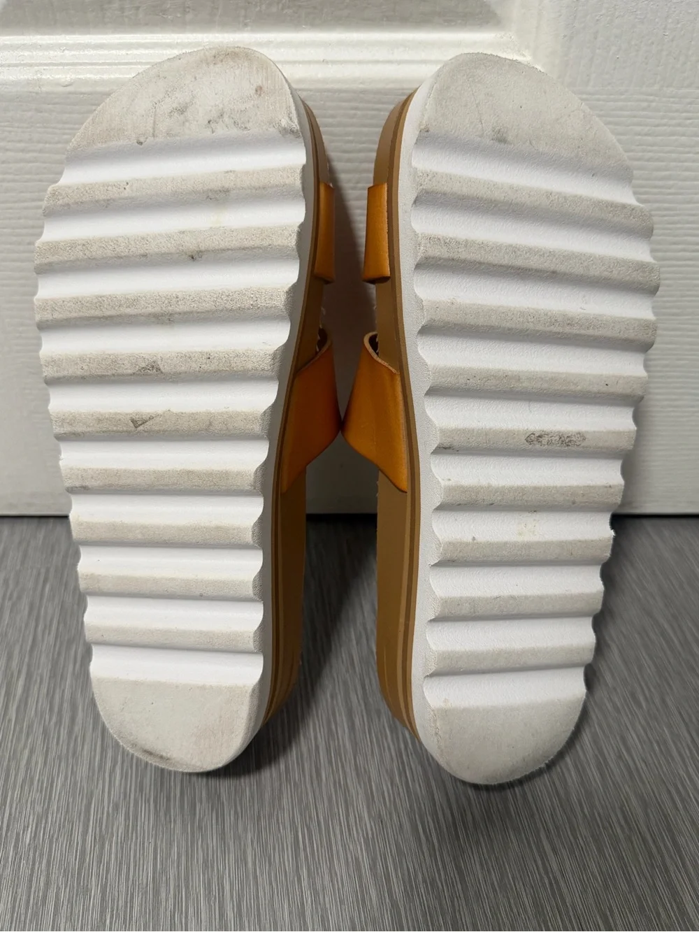Reef Cushion Vista Hi Platform Slide Sandals Tan Cork Women’s 7 - Picture 9 of 9